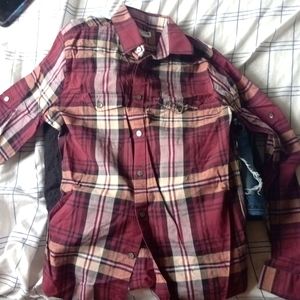 Men's long sleeved plaid shirt